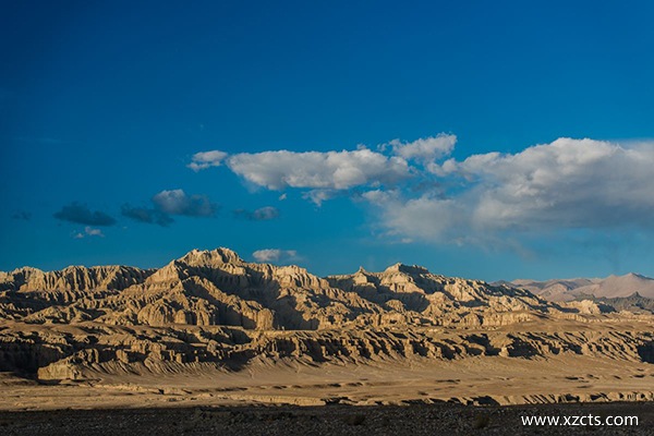 西藏阿里包車游